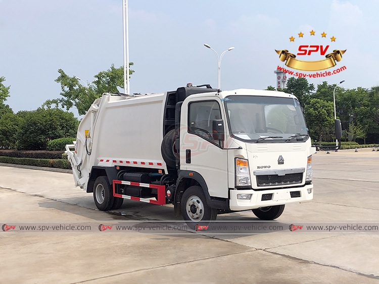 6 CBM Garbage Compactor Truck SINOTRUK -  RF